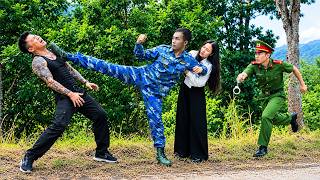 Full Video: Navy Veteran Takes Down Infamous Local Thug to Rescue Beautiful Young Teacher screenshot 1