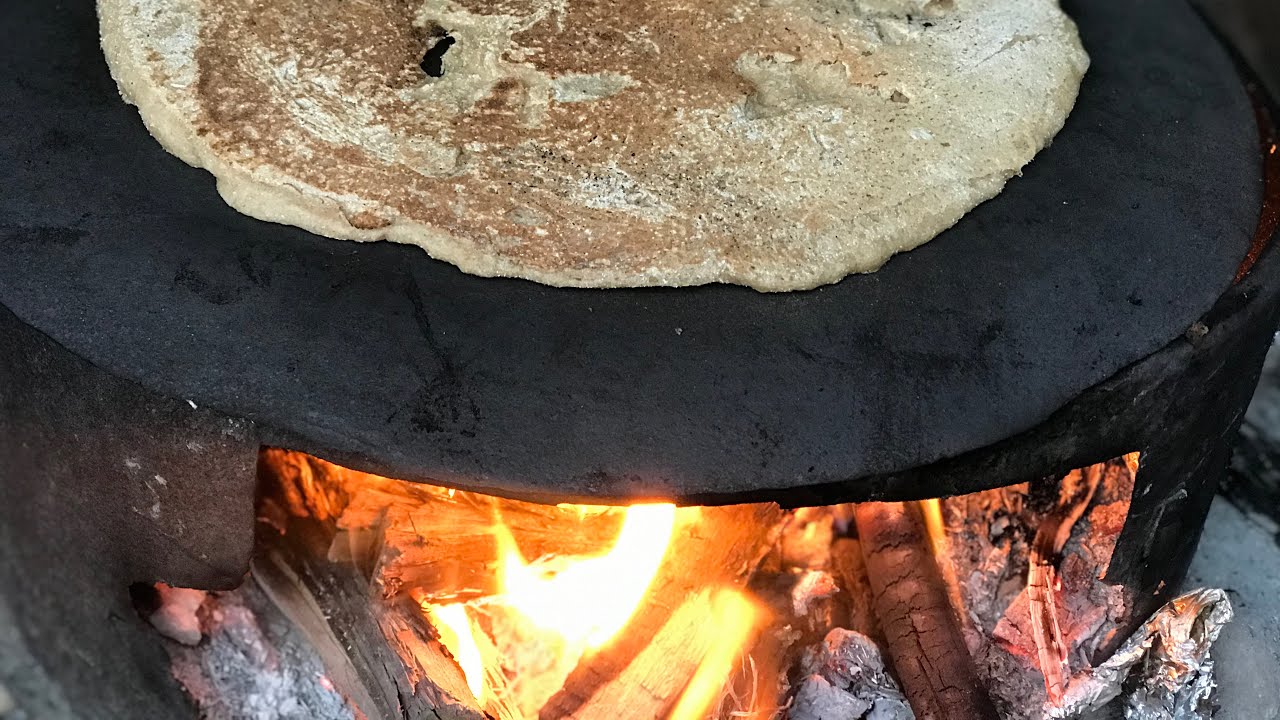 Pakistan Gilgit Roti Desi roti(Shapik) ||street snacks || Gilgit baltistan foods - YouTube