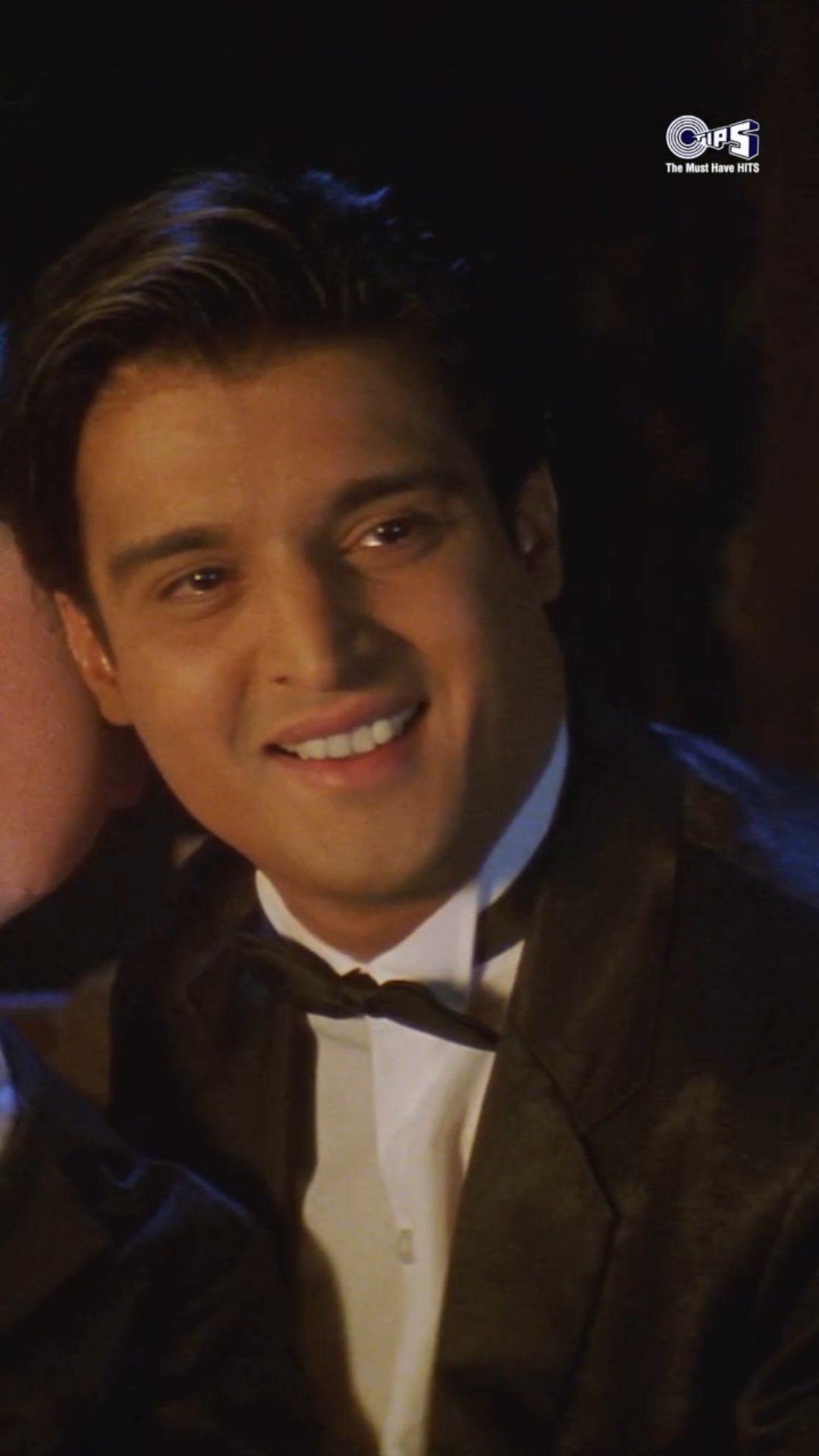 He personifies ‘charm’, wishing the handsome hunk, Jimmy Shergill a happy birthday! ?