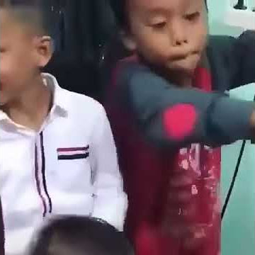 Story WA Lucu,Video Adek Viral Joget!!