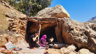 A Fate in the Caves: Discover Nomadic Life