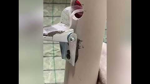 Gadget cache release mechanism for preform tube