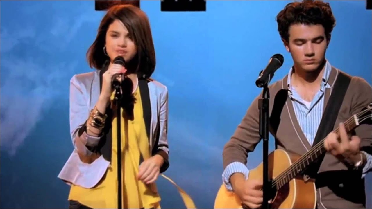 Send It On - Disney's Friends For Change 