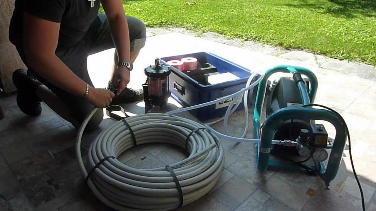 EZ15 Zugschnur in 50m Rohrrolle einblasen.