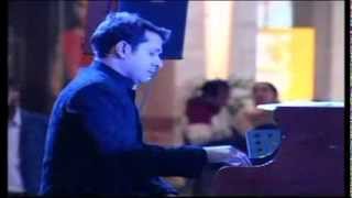 TERE LIYE from veer zara...live on piano with self composed intro by Aman Bathla chords