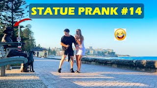 Cowboy Statue Prank - Lots of Laugh at the Beach #funny #prank