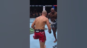 Jiri Prochazka went into full CHAOS MODE against Khalil Rountree Jr. at #UFC320. #UFC #UFCIndia