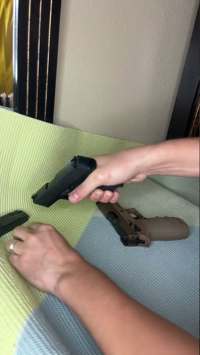 How to unload a handgun (for beginners only)