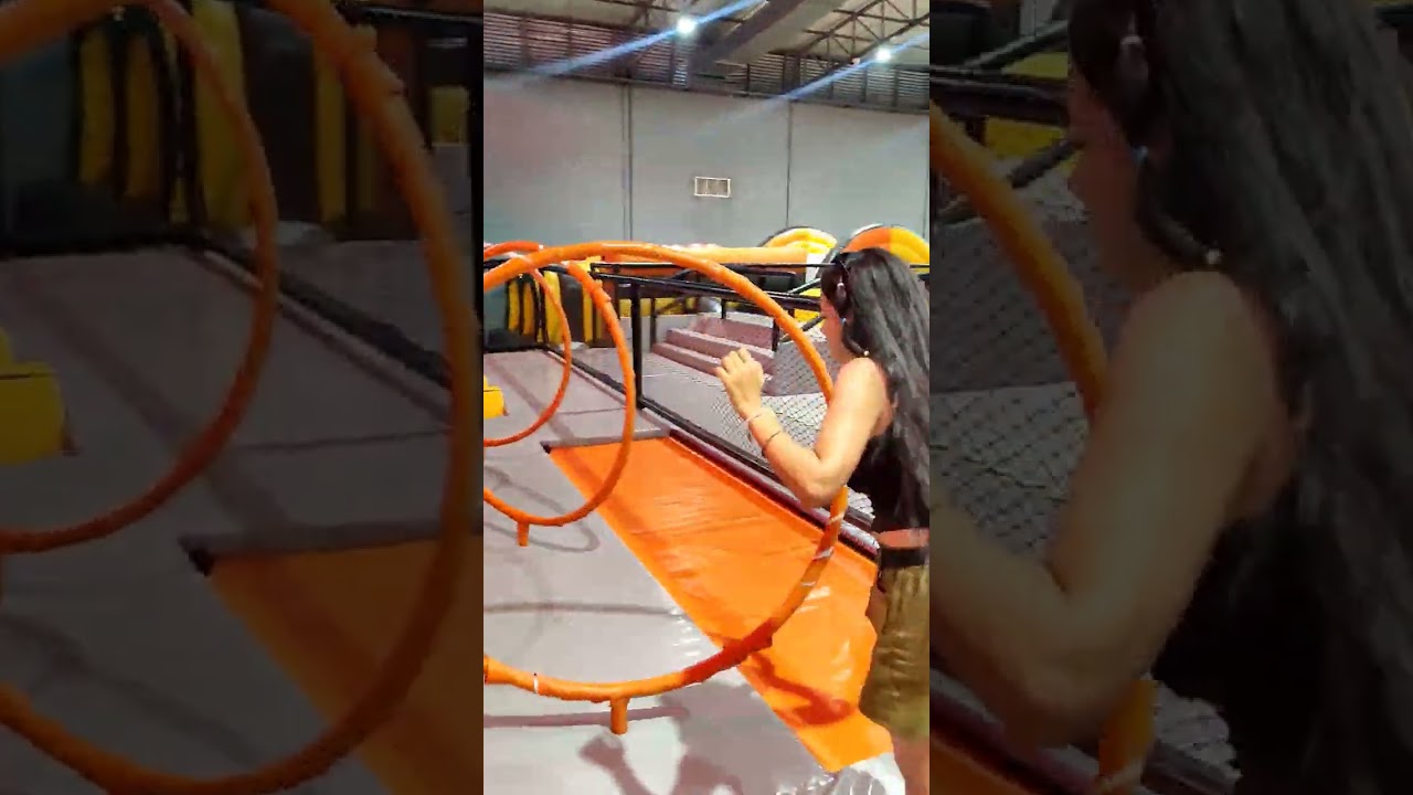 kesa lga game 😂?? Butterfly trampoline park Pune ✨🏙️