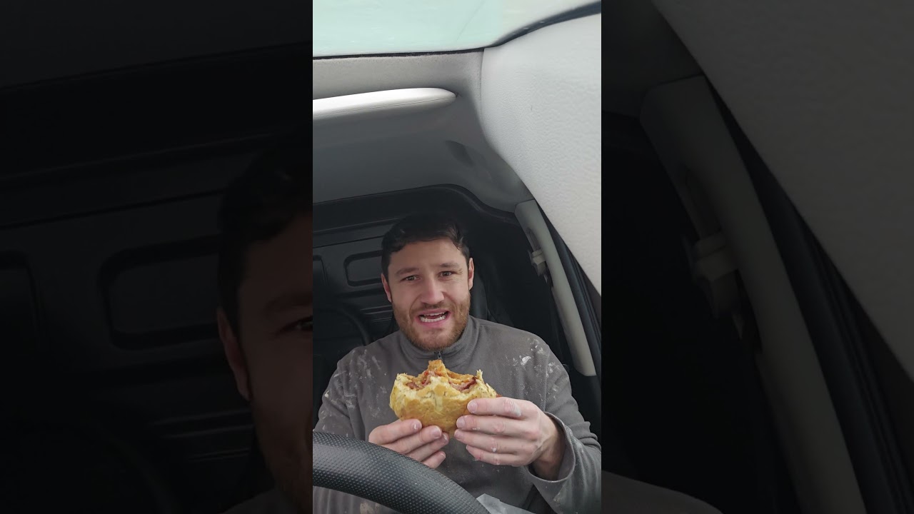 Бутерброд, чтобы поднять мне настроение 👌🏼🤣 