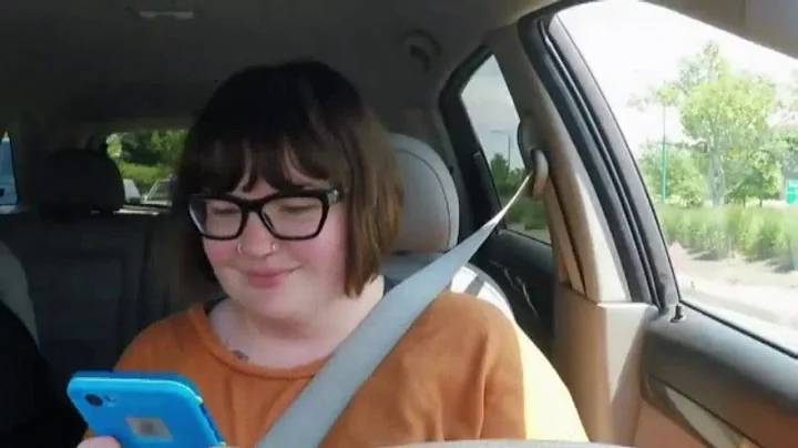 Krystal and her brother drive from Niagara Falls t...