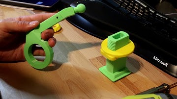 2019 Toyota Highlander 3D printed phone charger arm