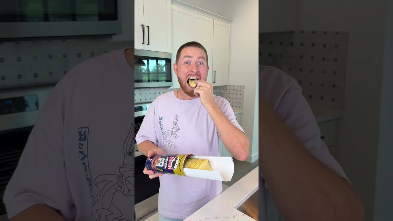 How To Eat Chips Right! 😳