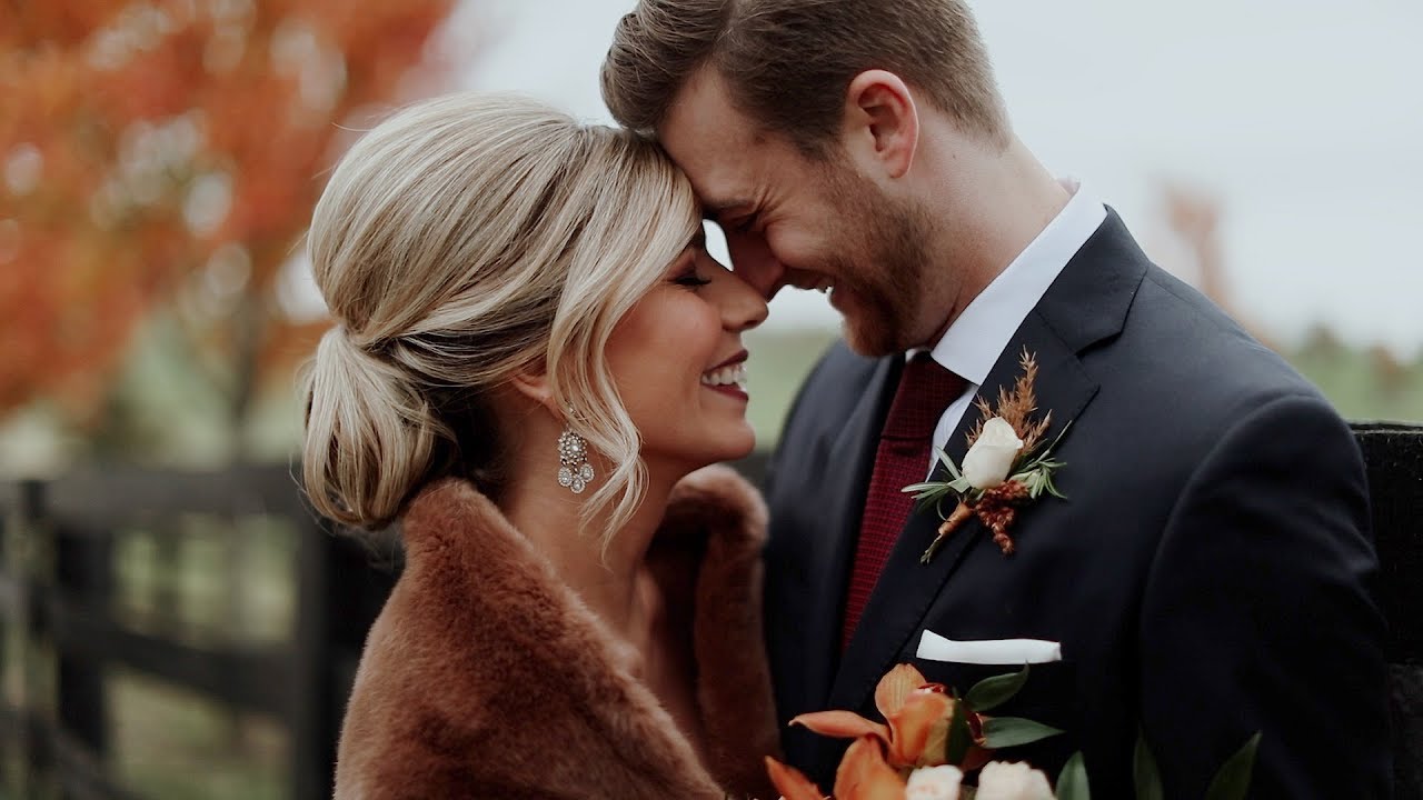 The One Where a Florida Girl + a Pittsburgh Guy Fall In love In Kentucky // Sara + Charlie