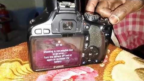 Canon EOS 550D showing error 50 while capturing with flashlight