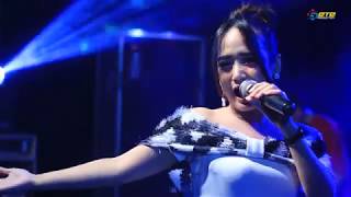 BAGAIKAN LANGIT   EDOT ARISNA   TRIAS MUSIC LIVE BANJARAN SPARTAN