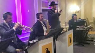 Video thumbnail of "Avrumi Berko & Suscher Guttman -  Wedding Highlights - יששכר גוטמאן בחתונה"