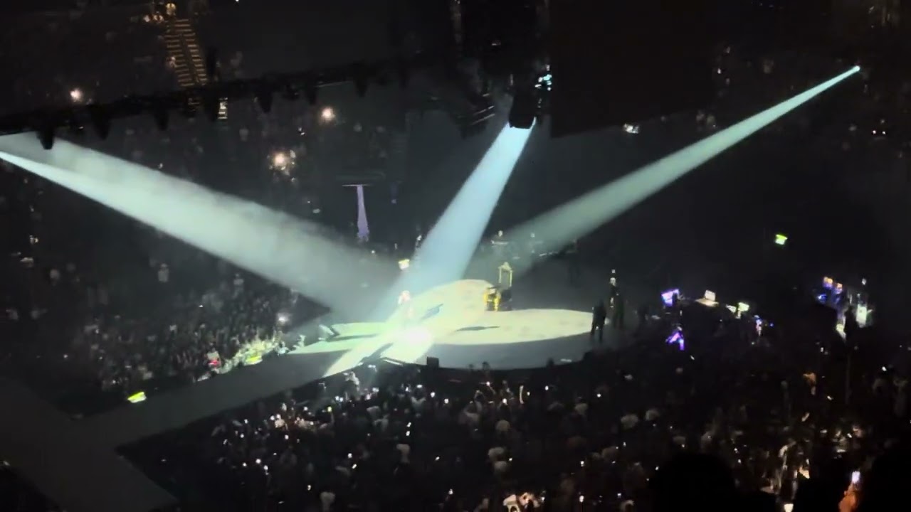 Rubicon/Siempre Pendiente/ Sr. Smith (En Vivo) - Peso Pluma  Ft. LuisR Conriquez