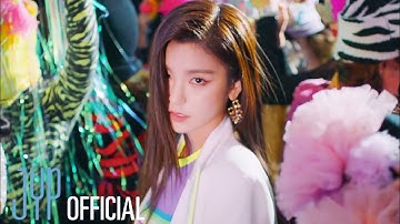 ITZY "Loco" M/V @ITZY