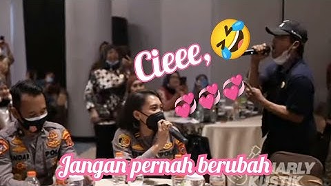 Charly Van Houten - Jangan pernah berubah ( ST12 )