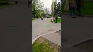 МОСКВА Учу кататься в парке ВДНХ #ЦУЦЫК #shorts #электросамокаты