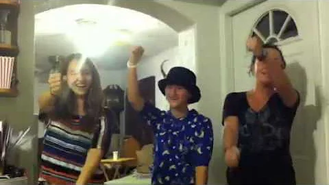 Cousins singing punch yo buns from adventure time