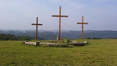 Sunday Service by Pastor Cindy Hackett (June 12, 2...