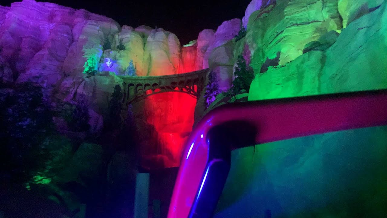 Riding Radiator Springs Racers at Night - California Adventure 2021 ...