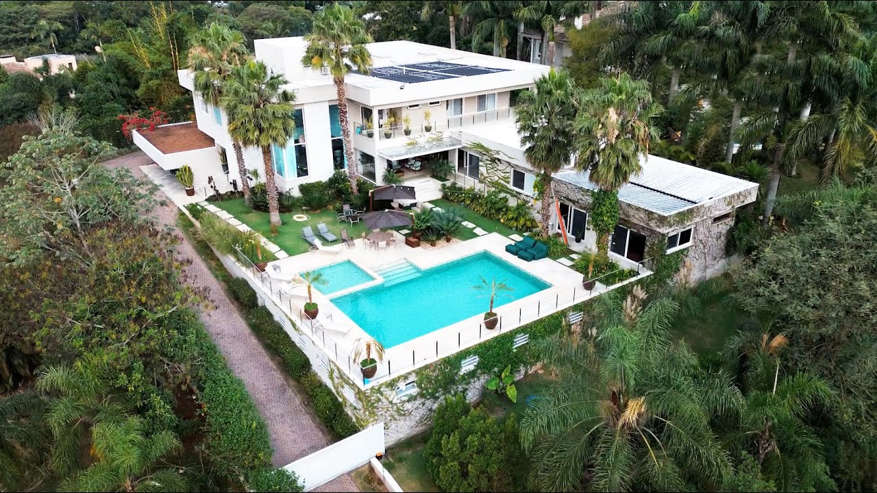 Mansão com 5 dormitórios à venda, 1300 m² - Granja Viana - Cotia/SP.