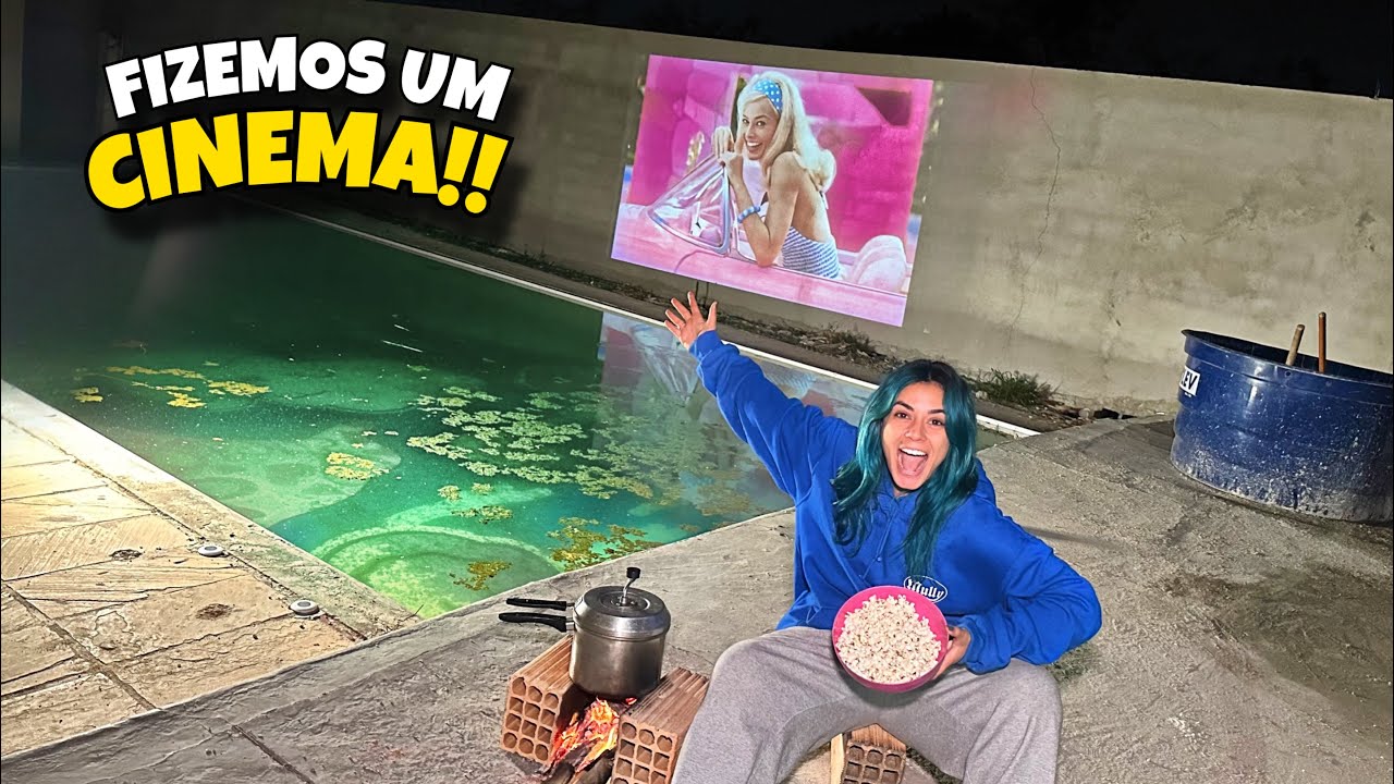 FIZEMOS UM CINEMA NO MURO DA MINHA CASA ABANDONADA!!