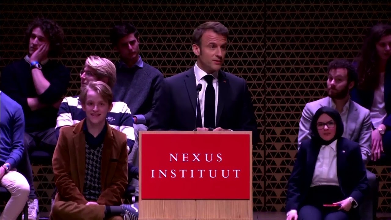 Protesters disrupt Macron's speech in The Hague