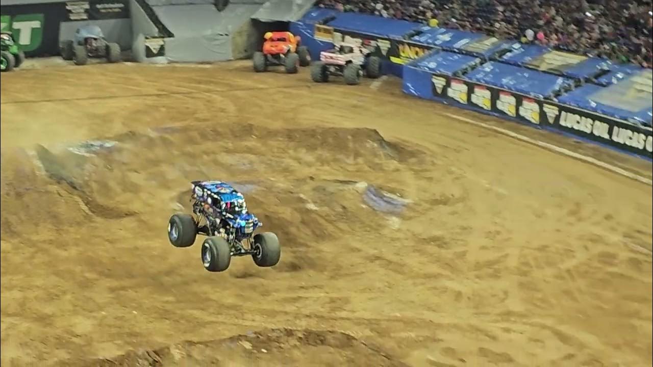 NRG MONSTER JAM YouTube