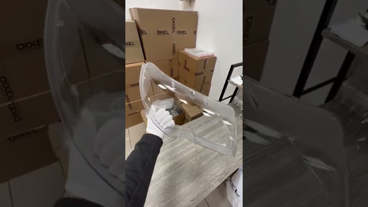 Стекло фары Skoda SuperB 2 дорест. (2008-2013)