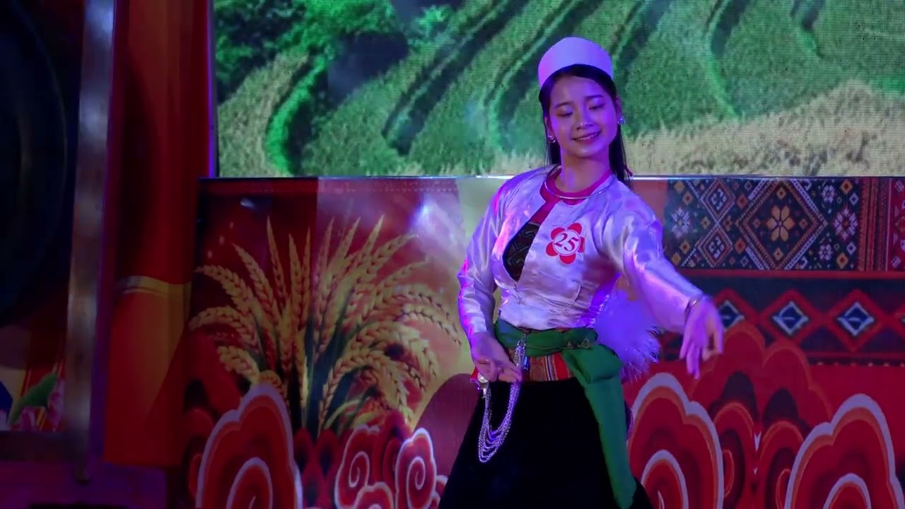 Người Đẹp Xứ Mường (Bùi Thị Dựng xóm Rậm xã Mường Vang)