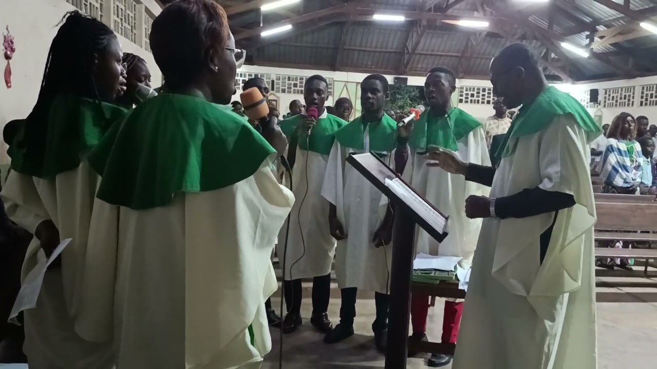 Sanctus Messe Herz Yesu-Chorale Laura Vicuna-Don Bosco Mimboman Yaoundé 