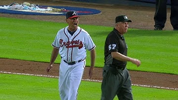 NYM@ATL: Snitker ejected after arguing call at home