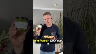 Grzanki + pesto z liści czosnku niedźwiedziego