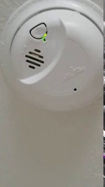 First Alert 9120b Latching alarm indicator - YouTube
