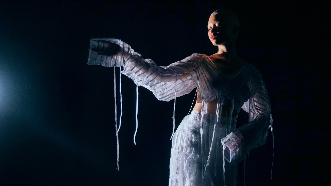 FASHION FILM | The Life of a Wave | DIRECTED BY EILWEN JONES