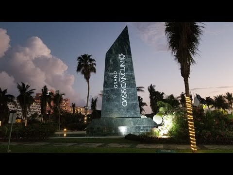Grand Oasis Cancun - Pyramid at Grand Oasis - Master Suite Room Tour