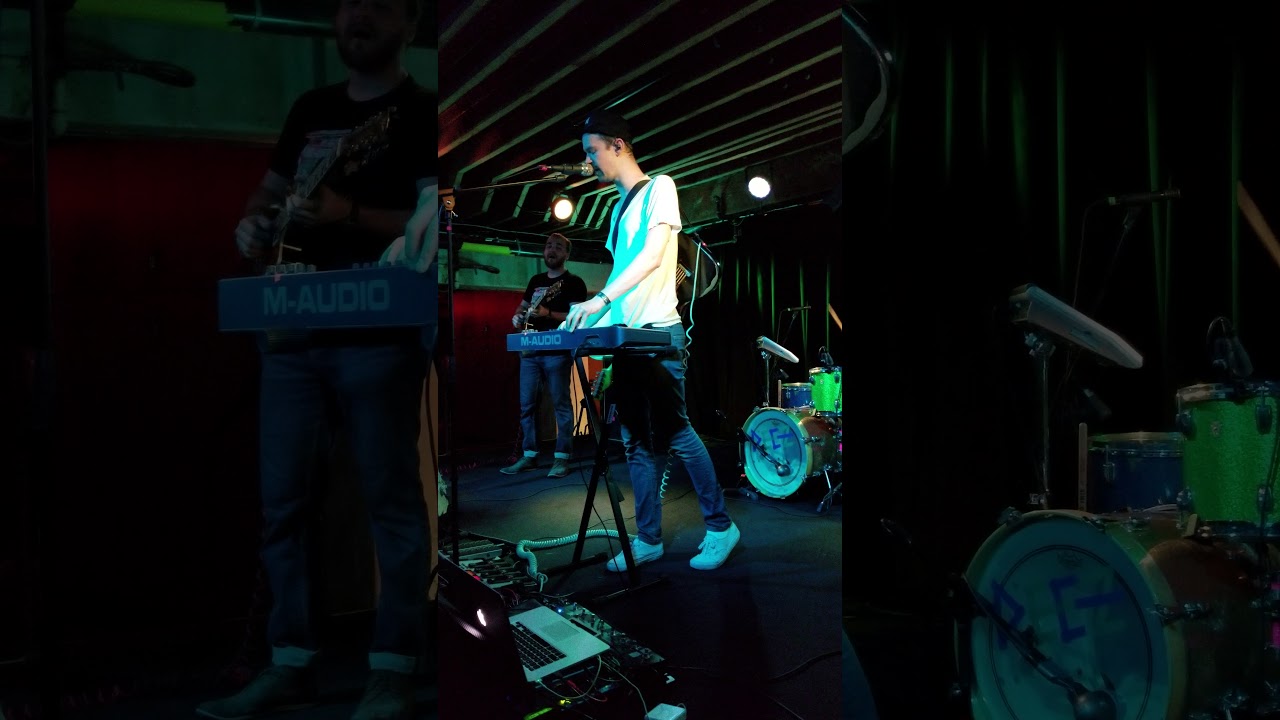 Watch Darwin Deez - Worlds Best Kisser on YouTube Watch Darwin Deez - Worlds Best Kisser on YouTube