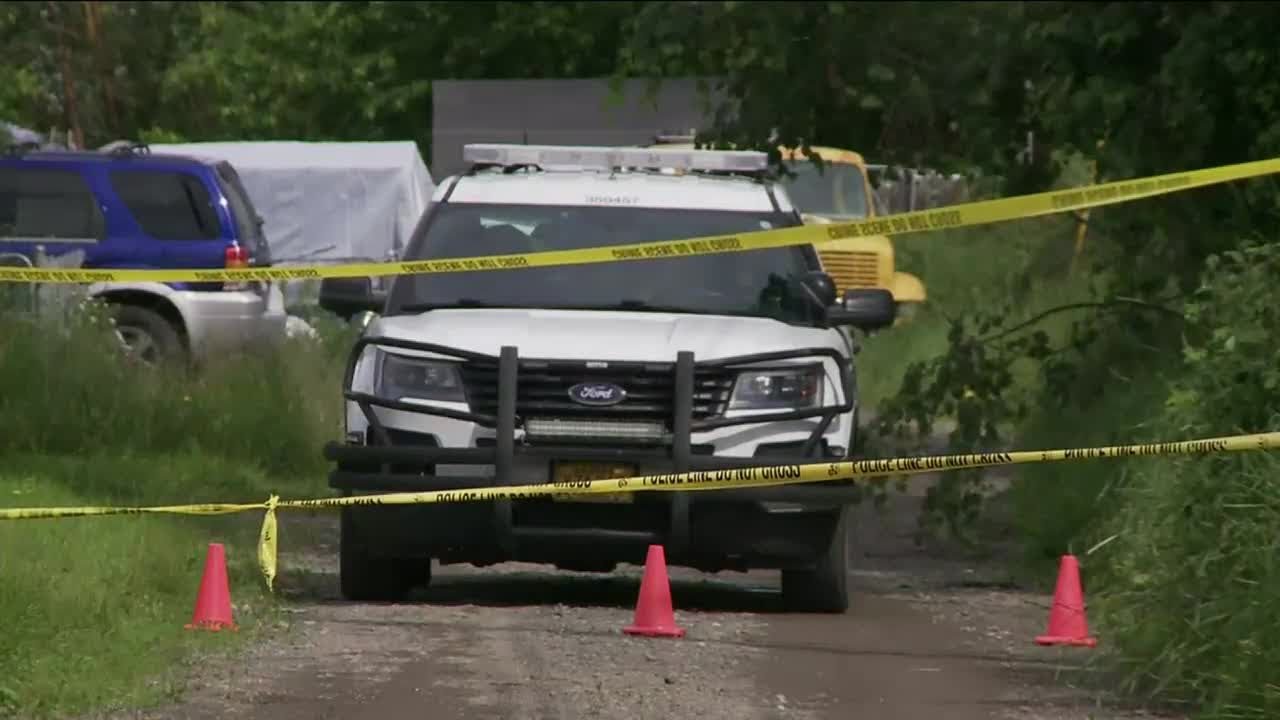 Anchorage Police Searching For Man Connected To Mountain View Homicide anchorage-police-searching-for-man-connected-to-mountain-view-homicide