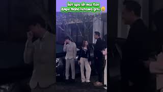 Salpok And Dede Hold Back Their Smile And Immediately Hold Their Cellphone basmalahgarlind rasy