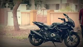 One side love album song....whatsapp status tamil