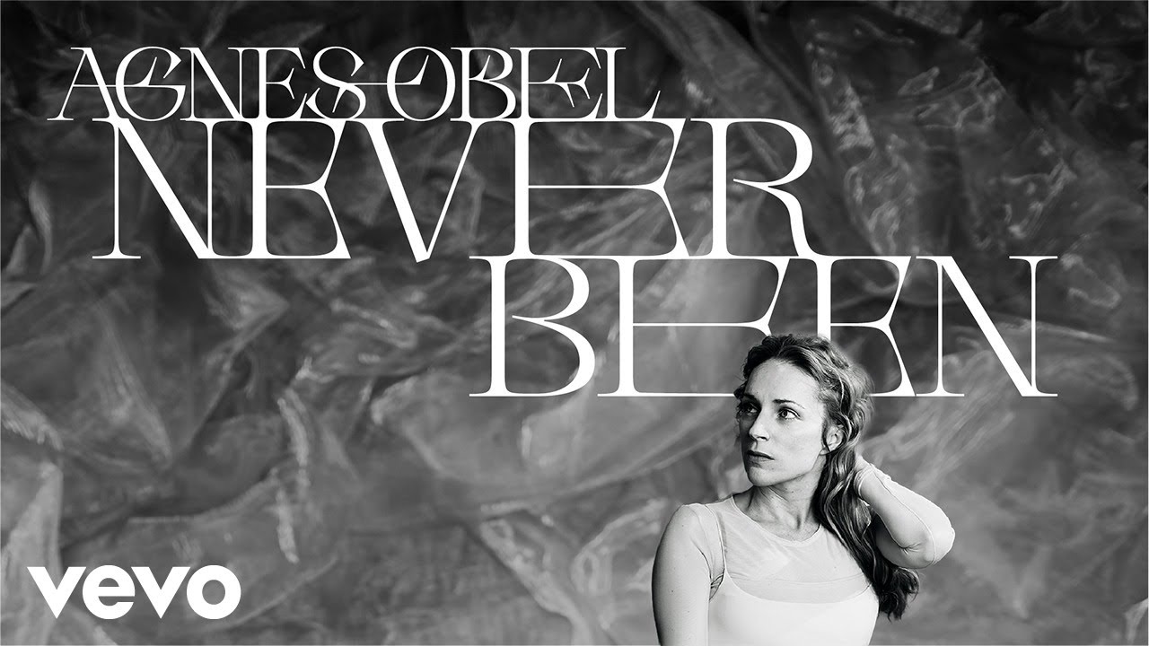 Agnes Obel - Never Been (Visualizer) auf YouTube ansehen Agnes Obel - Never Been (Visualizer) auf YouTube ansehen