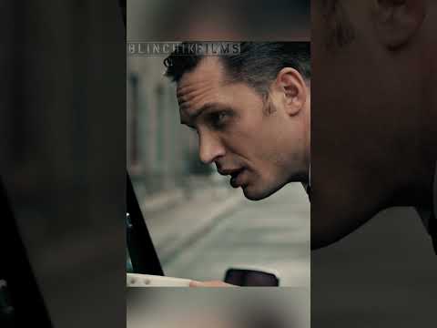 Рэджи общается с копами #фильм #кино #фильмы #фильмнавечер #film #топ