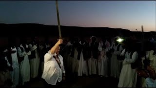 ريبيكا لاتوركا ترقص التربلة مع مواطني أبو رعدة جنوب مرسى علم