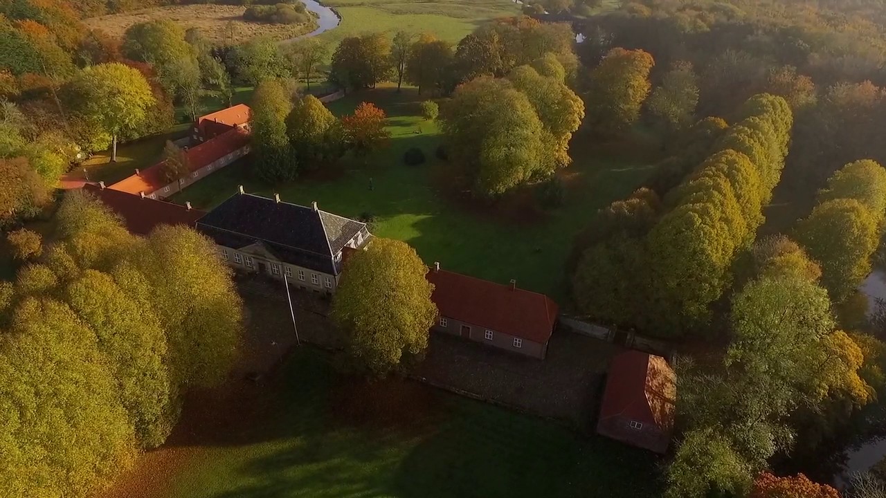 Nørholm Gods i efterårsfarver