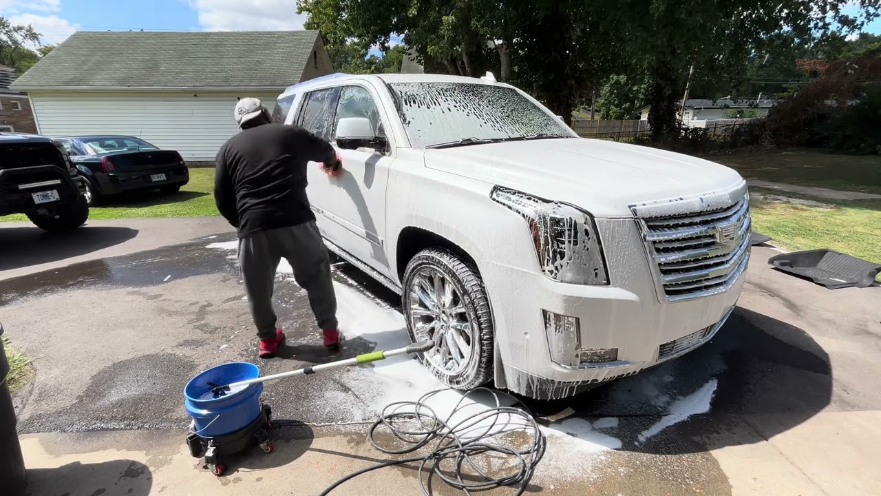 2020 Cadillac Escalade Platinum Detailed After Hit & Run