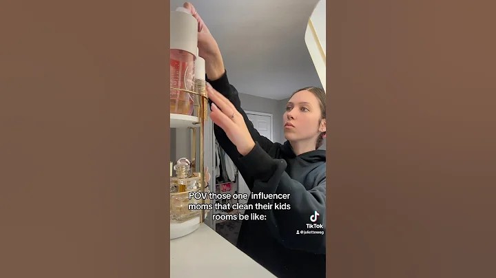 POV those one influencer moms that clean their kids rooms be like: